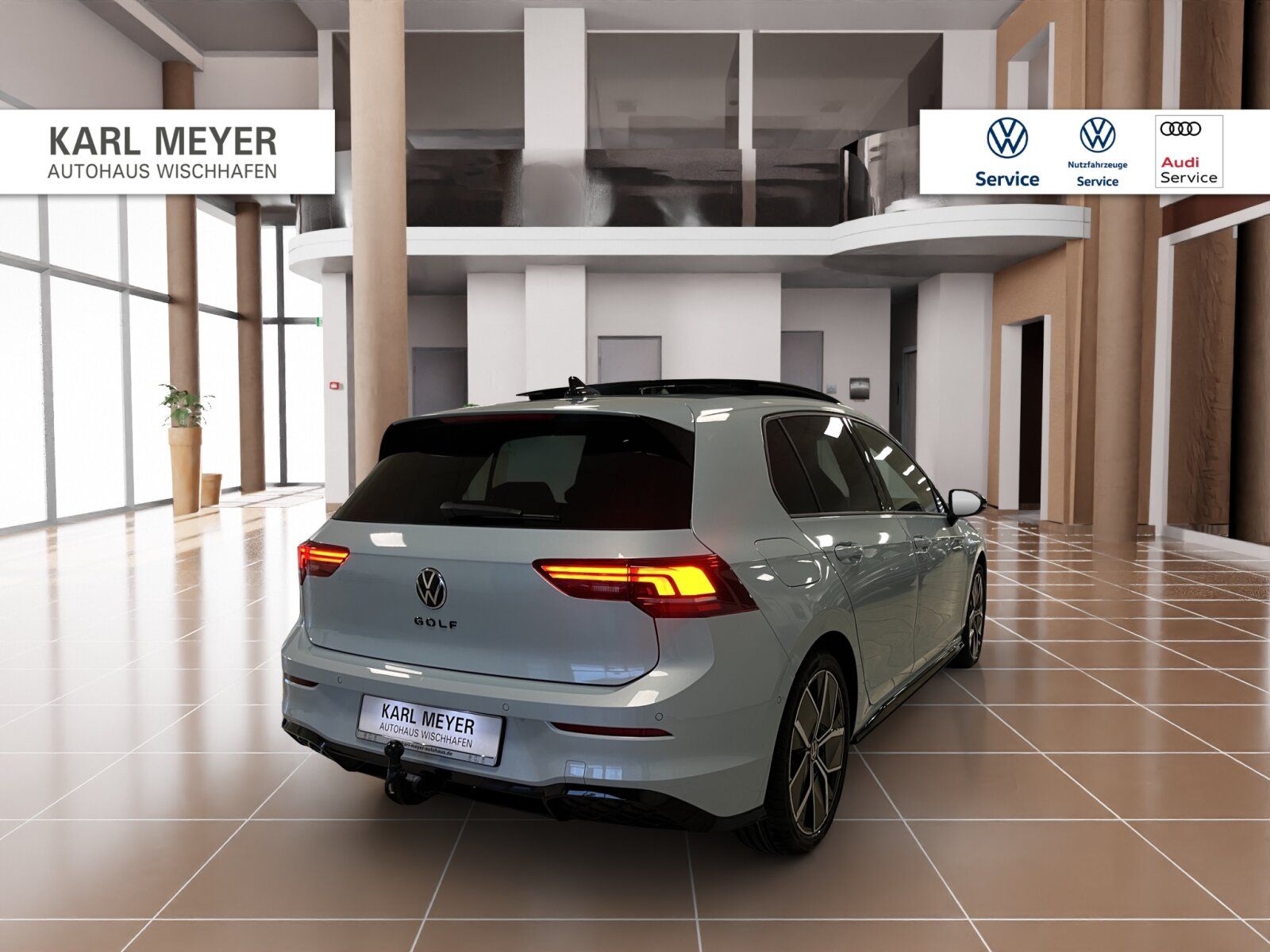 Volkswagen Golf 2025 г. Синий, пробег 18500 км