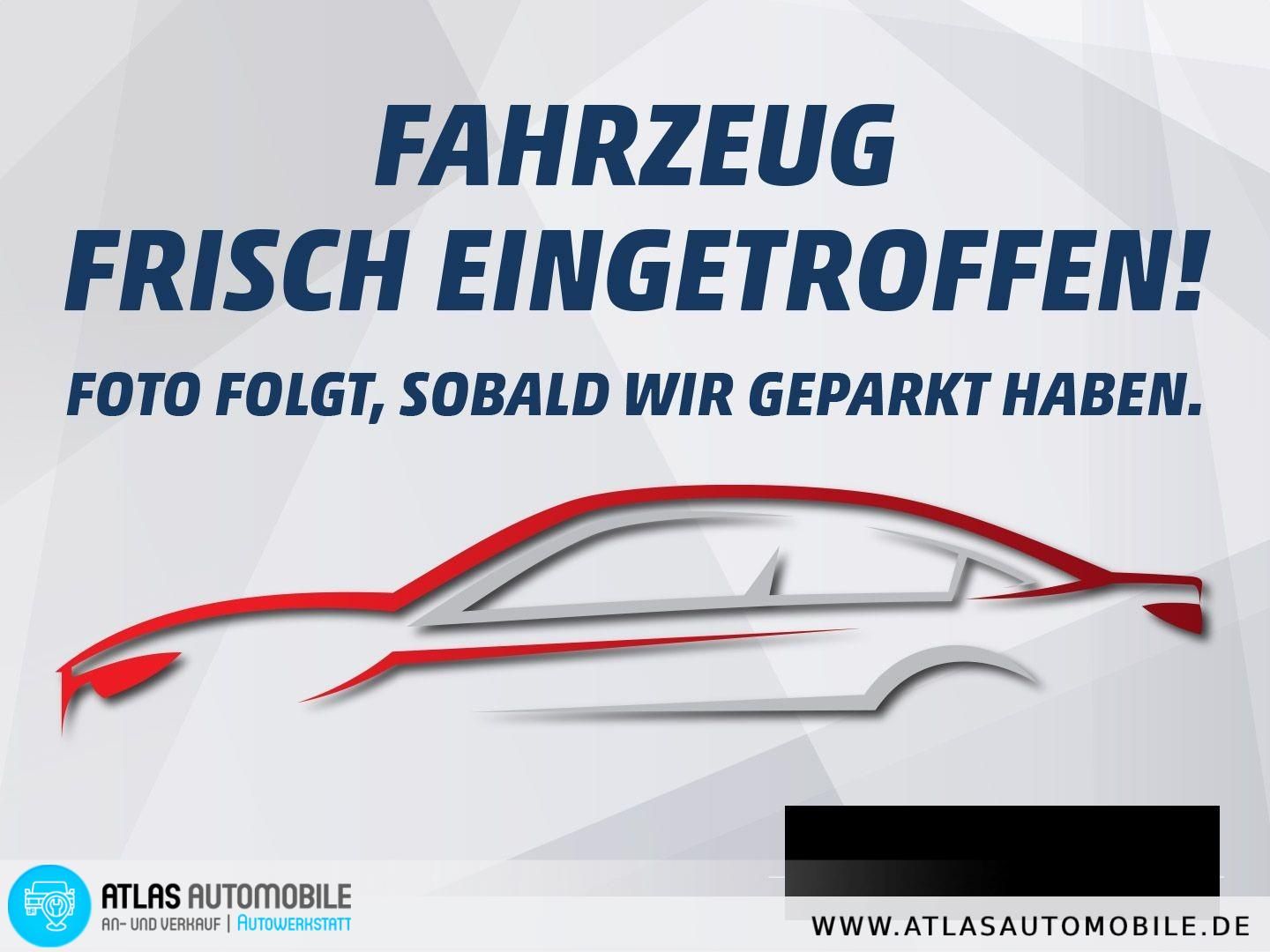 Ford Focus 2023 г. Белый, пробег 52961 км