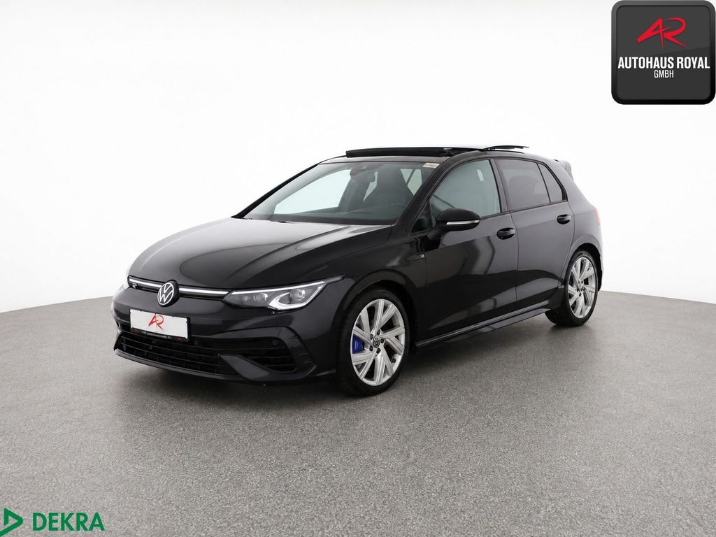 Volkswagen Golf 2023 г. Чёрный, пробег 36761 км
