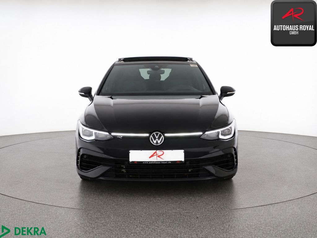 Volkswagen Golf 2023 г. Чёрный, пробег 36761 км