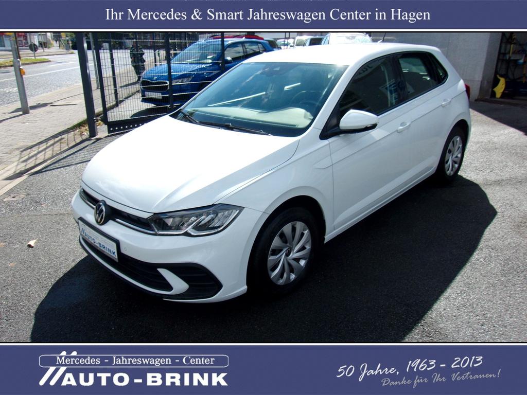 Volkswagen Polo 2022 г. Белый, пробег 24730 км