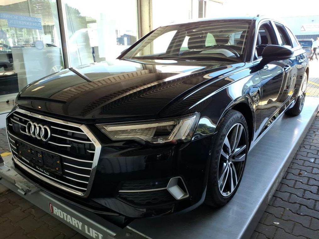 Audi A6 2023 г. Чёрный, пробег 58010 км