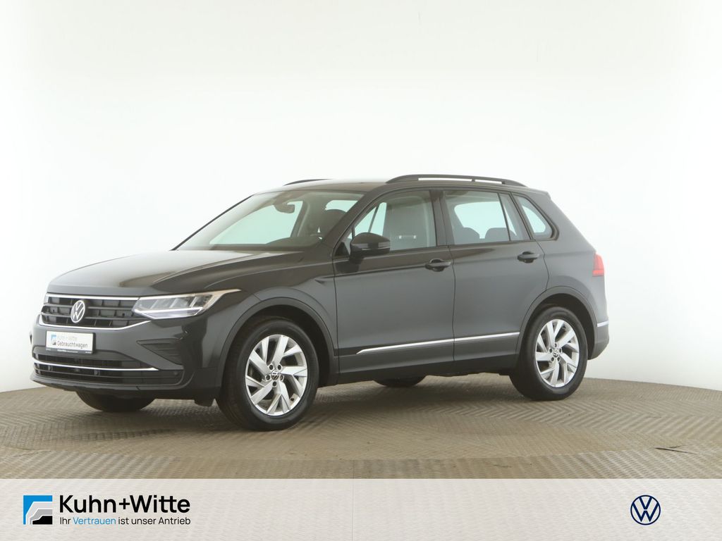 Volkswagen Tiguan 2022 г. Серый, пробег 55354 км