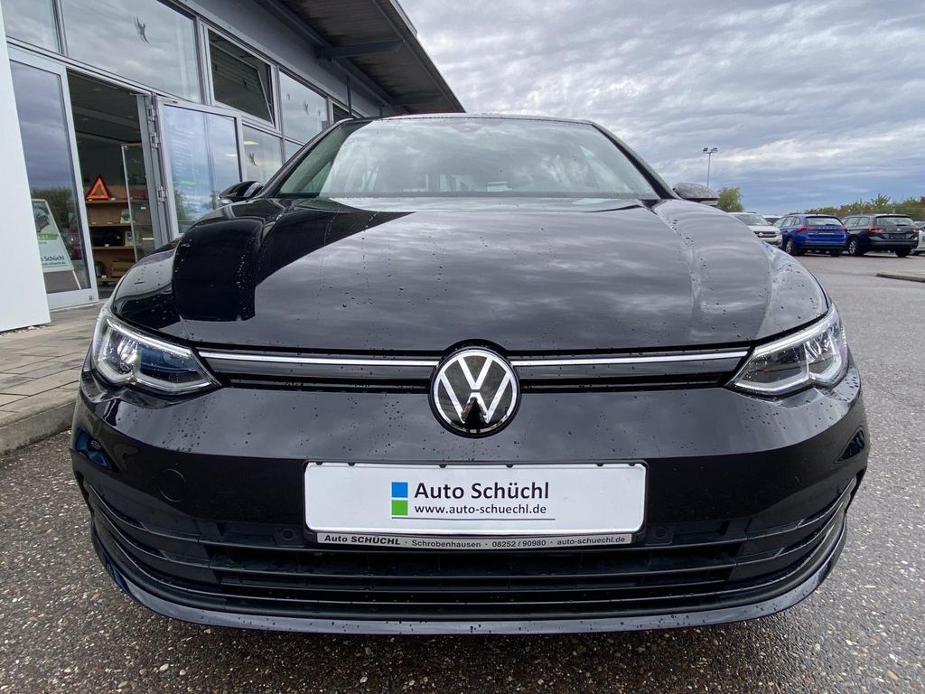 Volkswagen Golf 2024 г. Чёрный, пробег 46151 км
