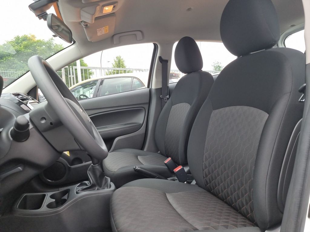 Mitsubishi Space Star 2024 г. Белый, пробег 2507 км