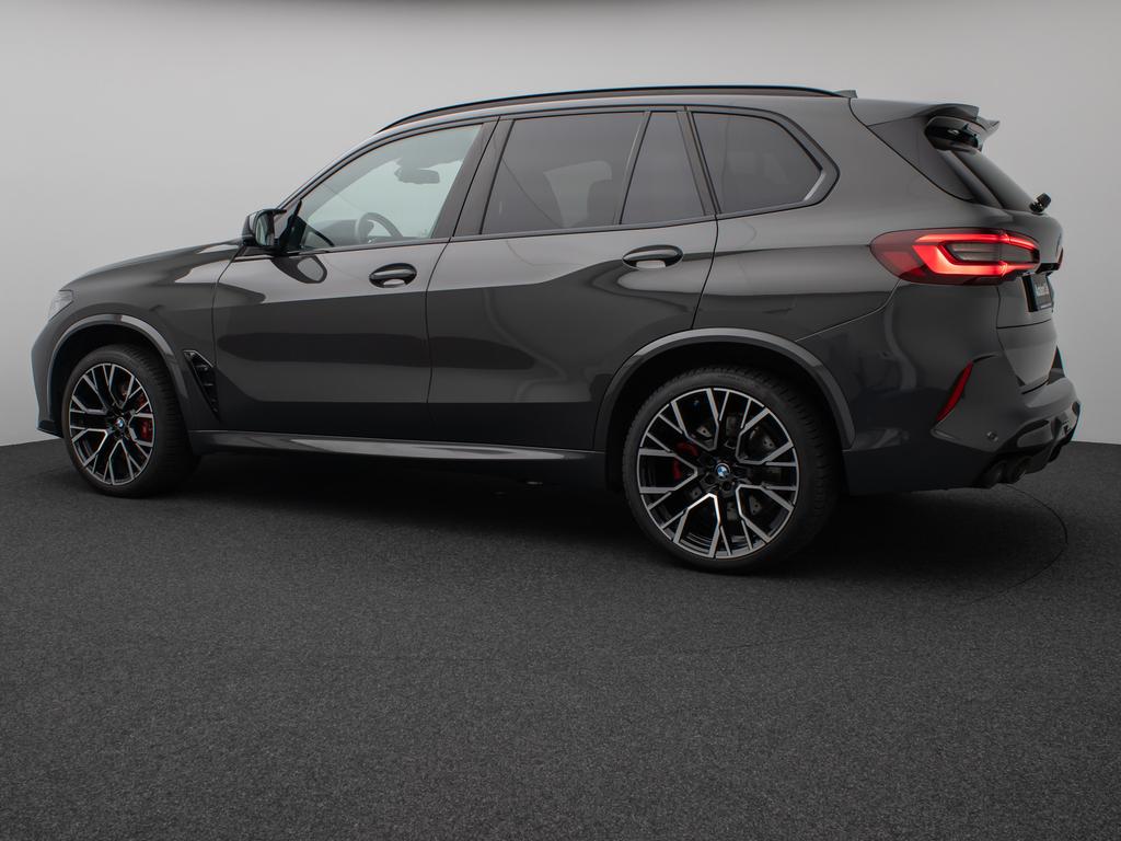 BMW X5 M 2023 г. Серый, пробег 54175 км