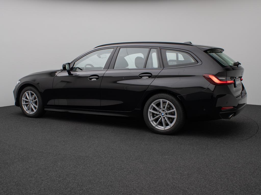 BMW 318 2025 г. Чёрный, пробег 12744 км