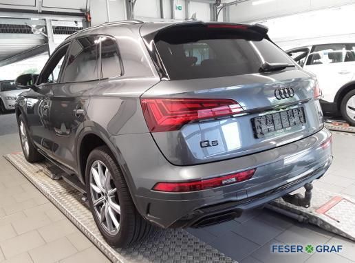 Audi Q5 2024 г. Серый, пробег 44700 км