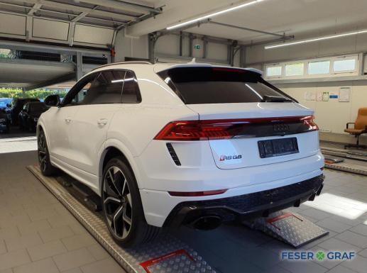 Audi RSQ8 2023 г. Белый, пробег 59900 км