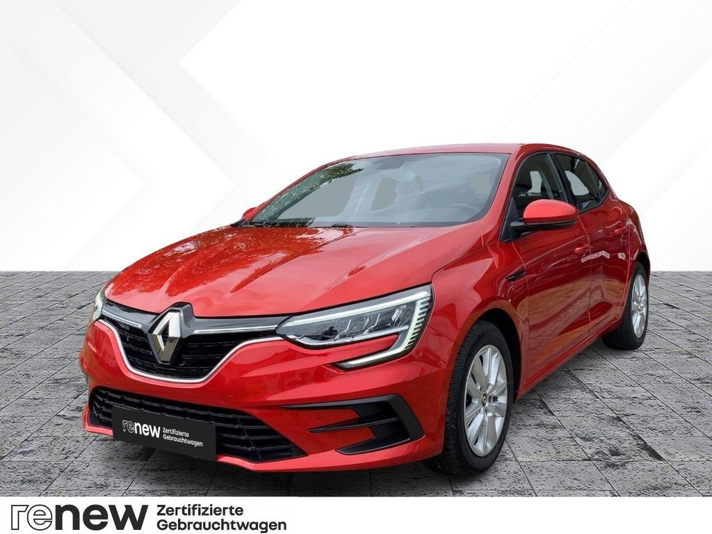 Renault Megane 2022 г. Красный, пробег 47996 км