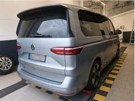Volkswagen T7 MULTIVAN 2025 г. Серебристый, пробег 20300 км