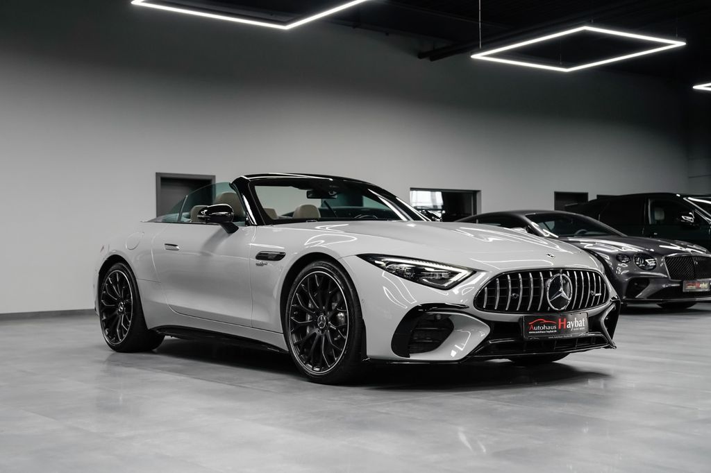 Mercedes-Benz SL 43 AMG 2023 г. Серый, пробег 42000 км