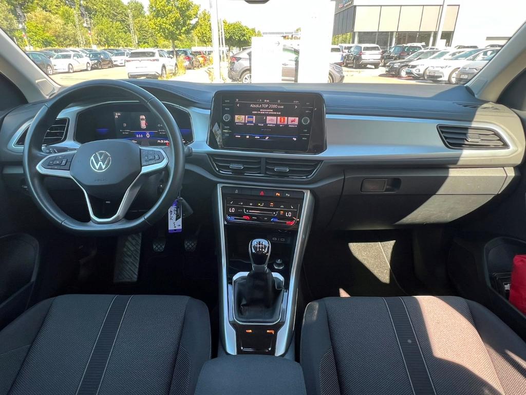 Volkswagen T-Roc 2023 г. Белый, пробег 60000 км