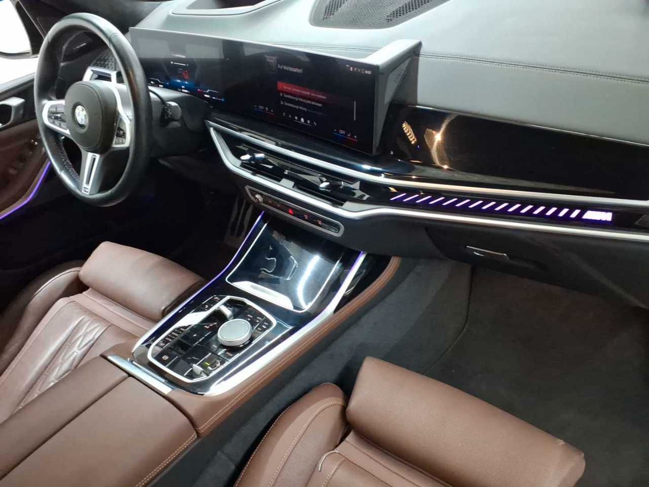 BMW X7 M60 2023 г. Чёрный, пробег 37897 км