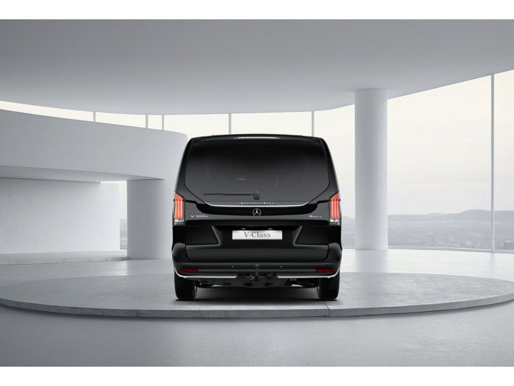 Mercedes-Benz V 300 2025 г. Чёрный, пробег 34179 км