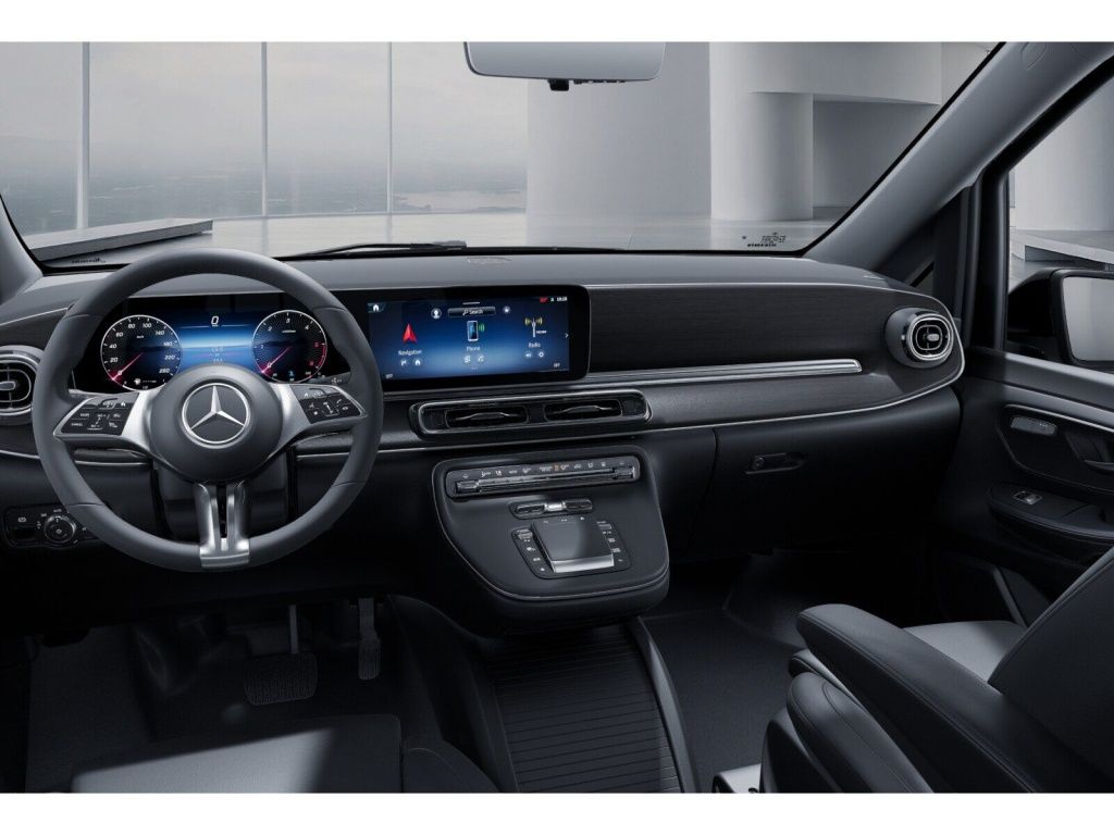 Mercedes-Benz V 300 2025 г. Чёрный, пробег 34179 км
