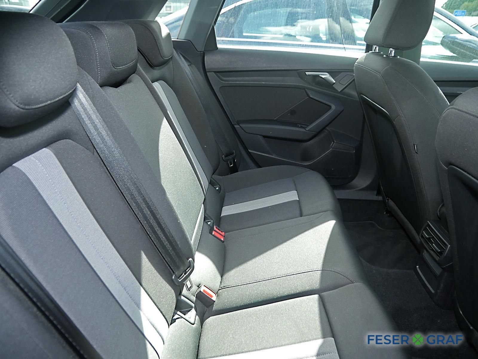 Audi A3 2022 г. Чёрный, пробег 47400 км
