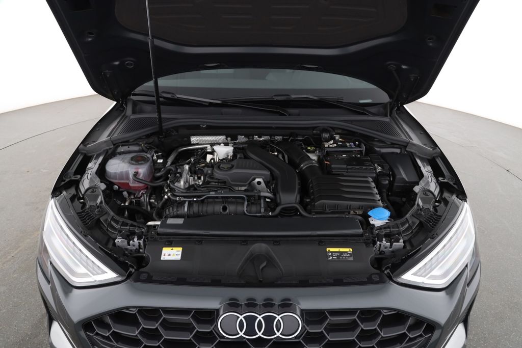 Audi A3 2024 г. Серый, пробег 28500 км