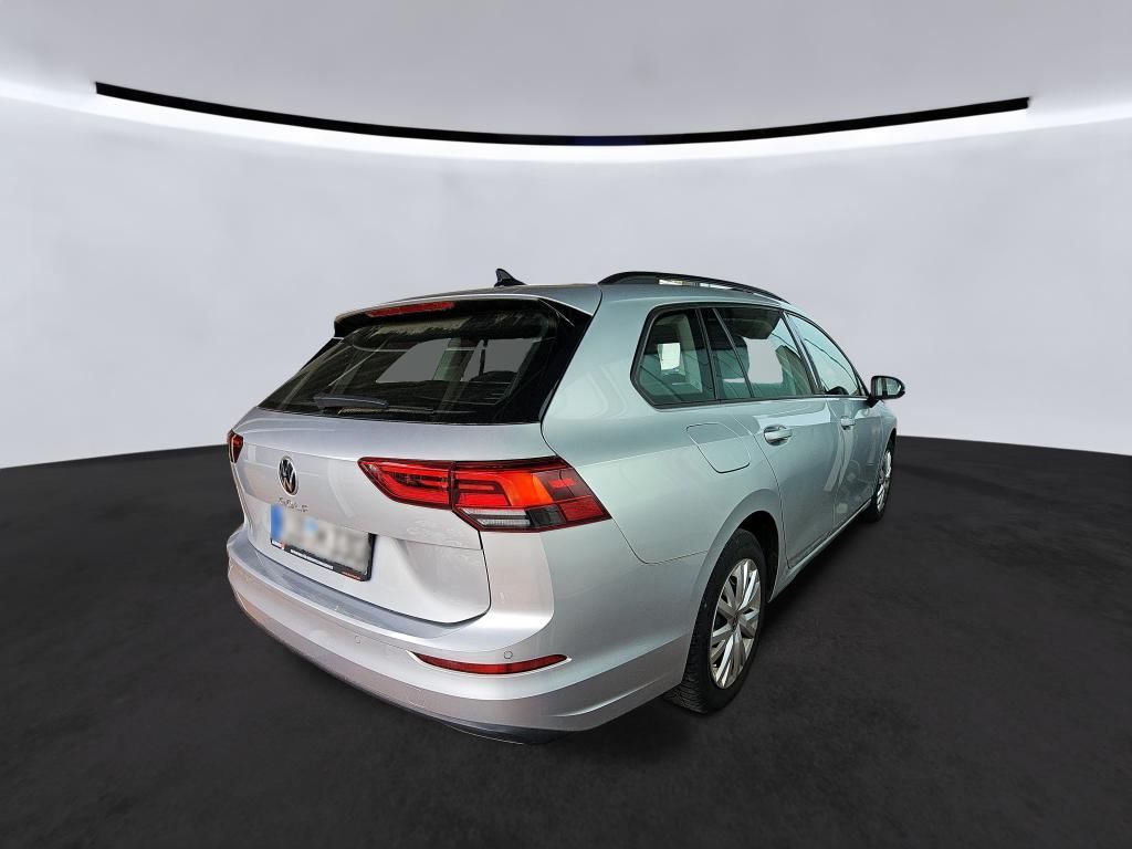 Volkswagen Golf 2023 г. Серебристый, пробег 50395 км