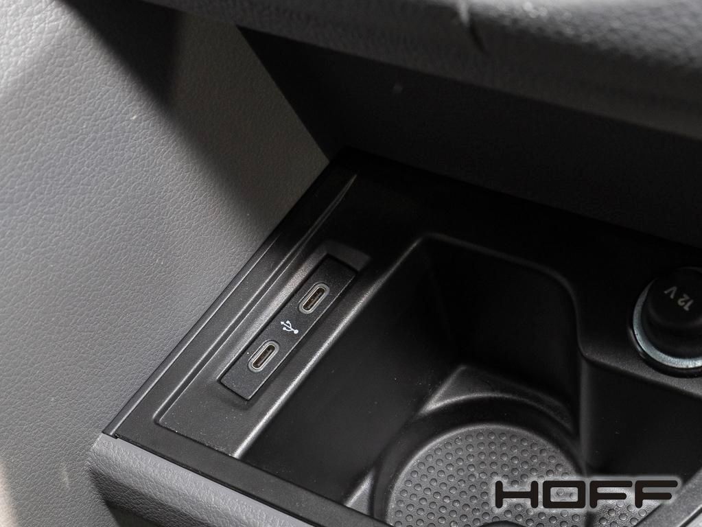 Volkswagen T6 TRANSPORTER 2024 г. Белый, пробег 38895 км
