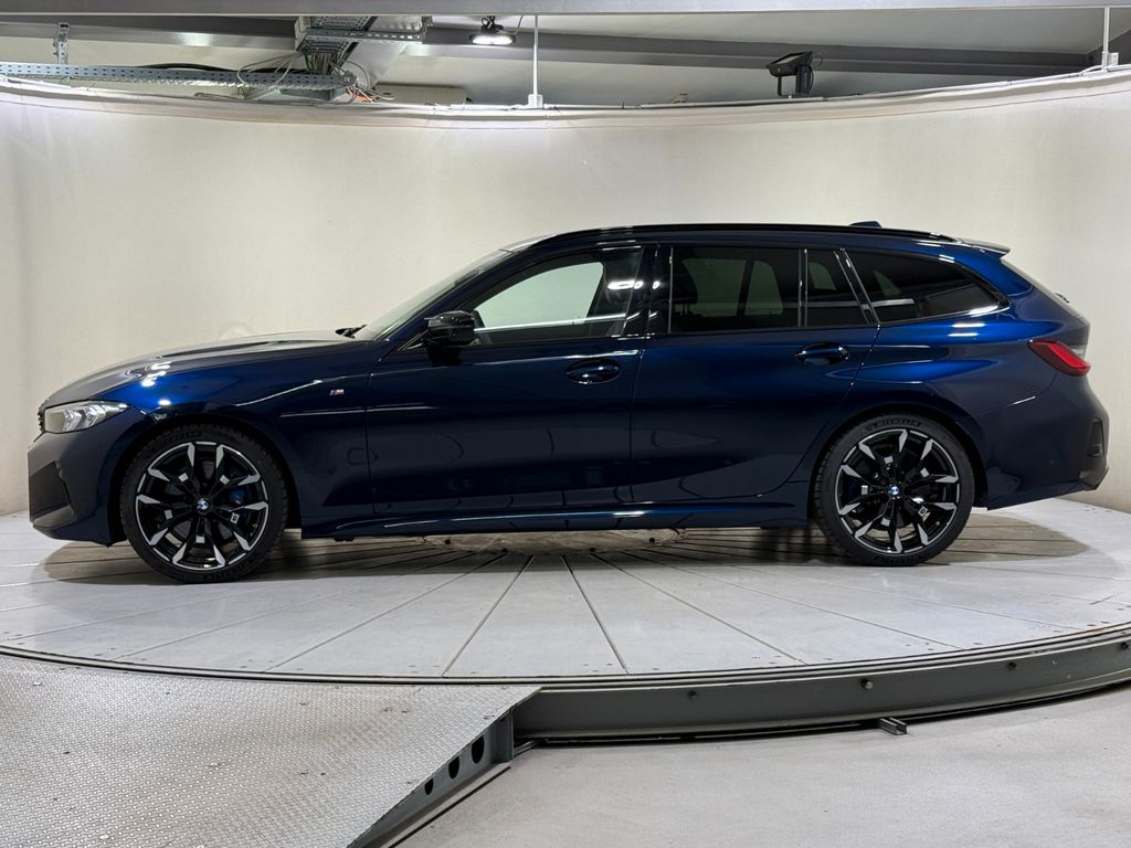 BMW 340 2025 г. Синий, пробег 5750 км