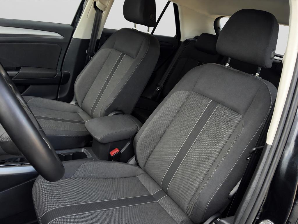 Volkswagen T-Roc 2022 г. Чёрный, пробег 16178 км