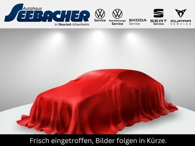 Volkswagen Passat 2023 г. Чёрный, пробег 22700 км