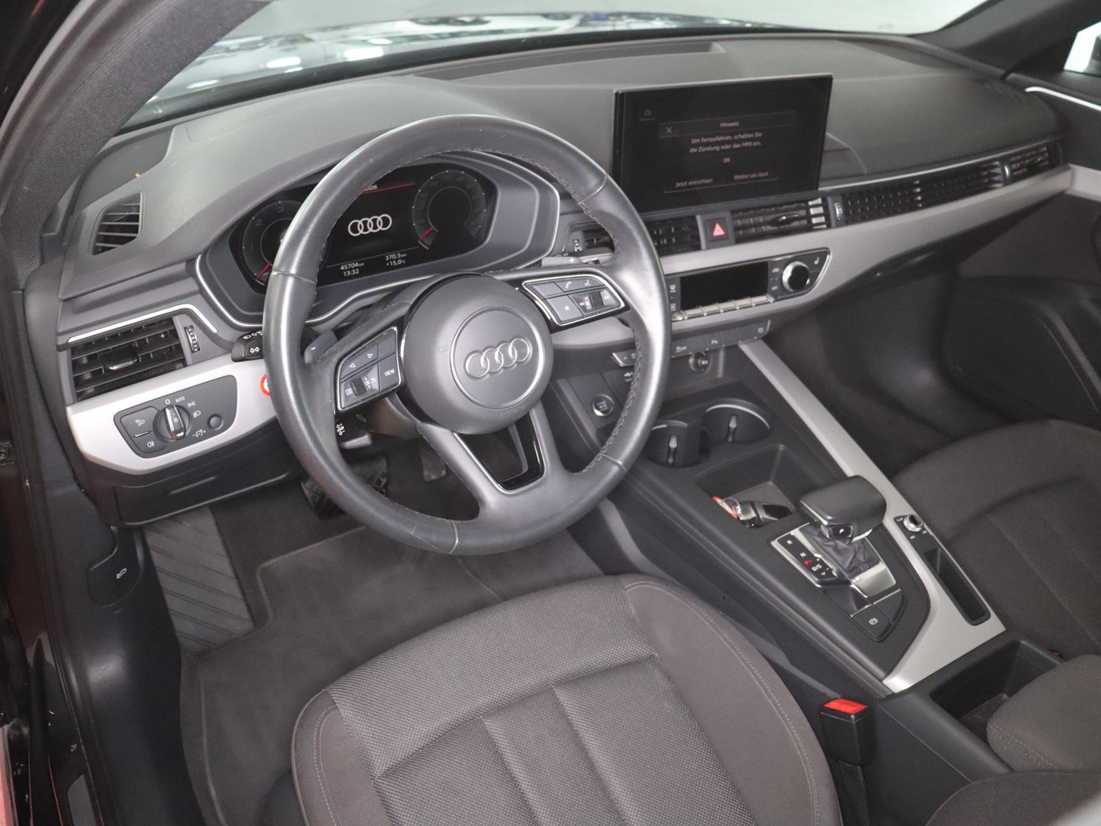 Audi A4 2022 г. Серый, пробег 45697 км
