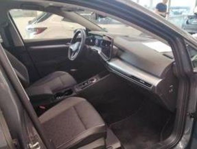 Volkswagen Golf 2025 г. Серый, пробег 19259 км
