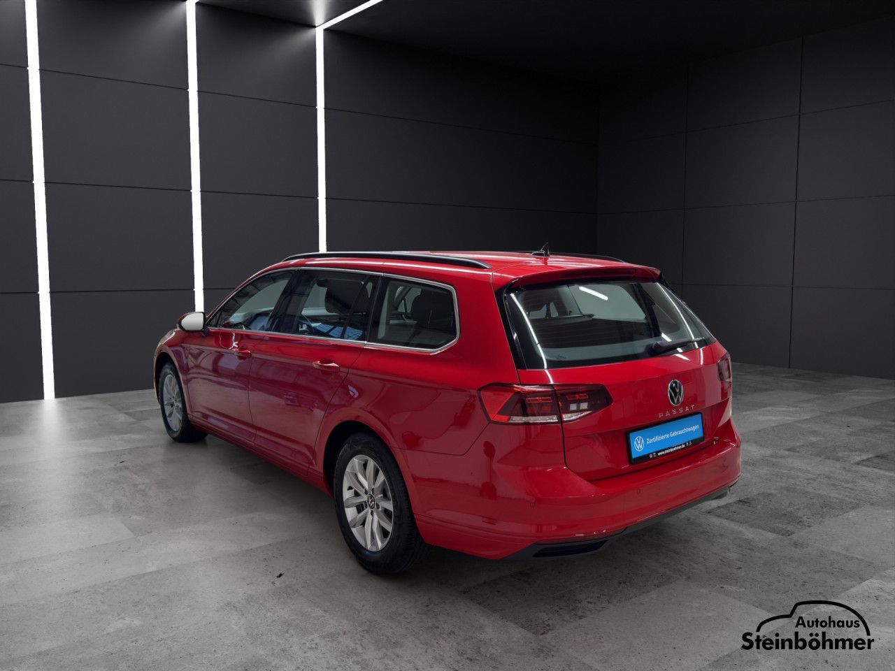 Volkswagen PASSAT VARIANT 2024 г. Красный, пробег 52301 км