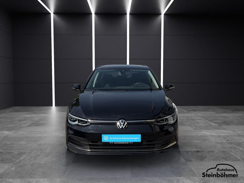 Volkswagen Golf 2023 г. Чёрный, пробег 45446 км