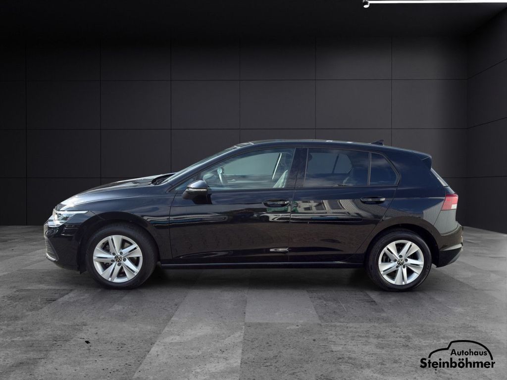 Volkswagen Golf 2023 г. Чёрный, пробег 47602 км
