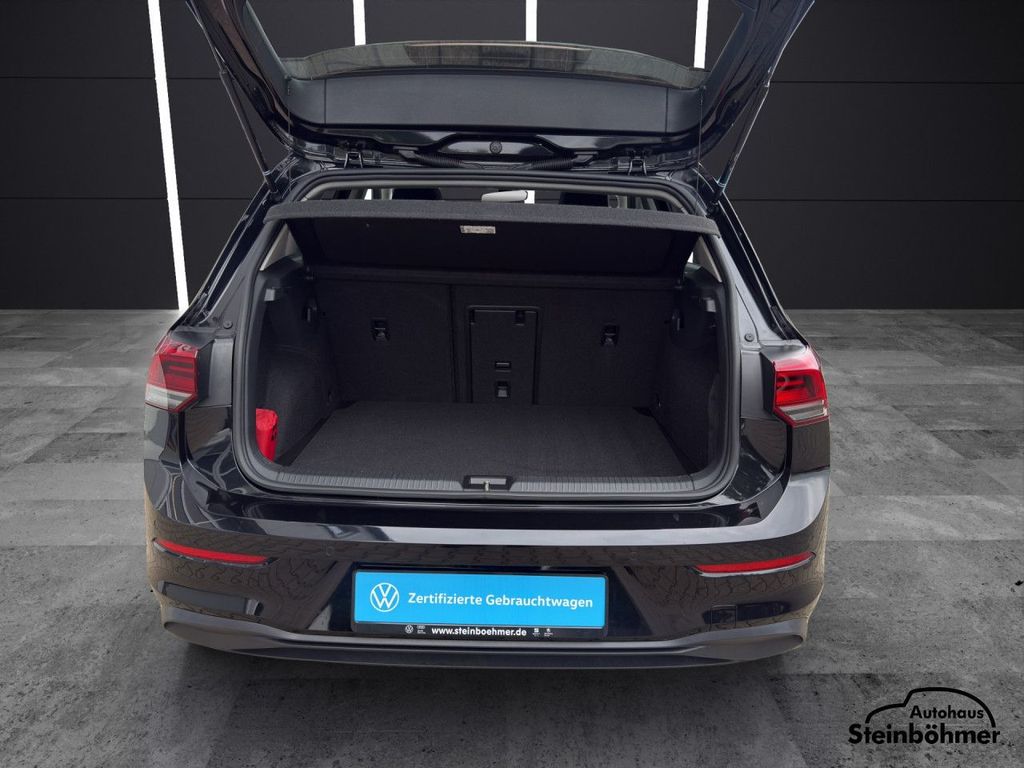 Volkswagen Golf 2023 г. Чёрный, пробег 47602 км