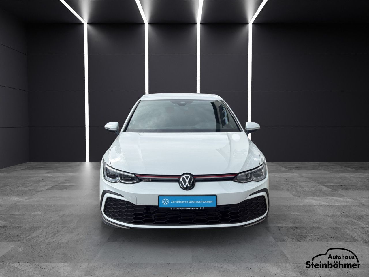 Volkswagen Golf 2024 г. Белый, пробег 39858 км