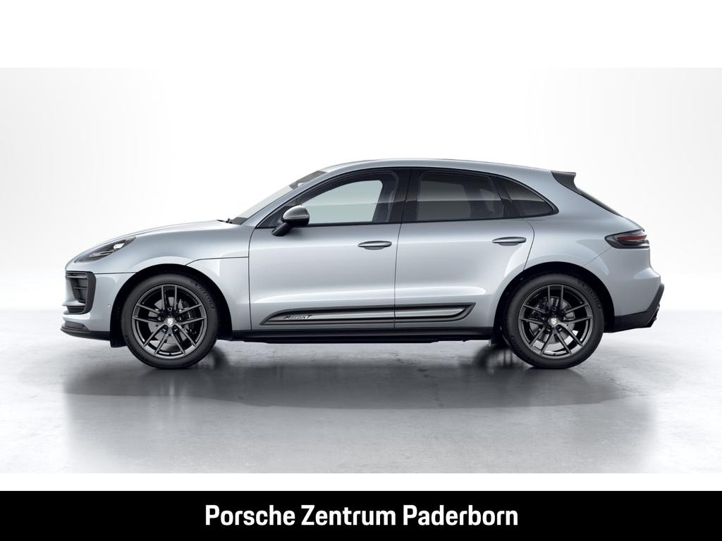 Porsche Macan 2024 г. Серебристый, пробег 30350 км