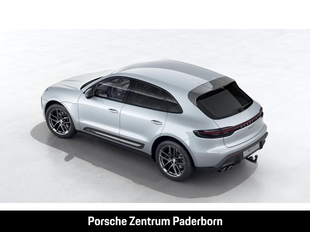 Porsche Macan 2024 г. Серебристый, пробег 30350 км