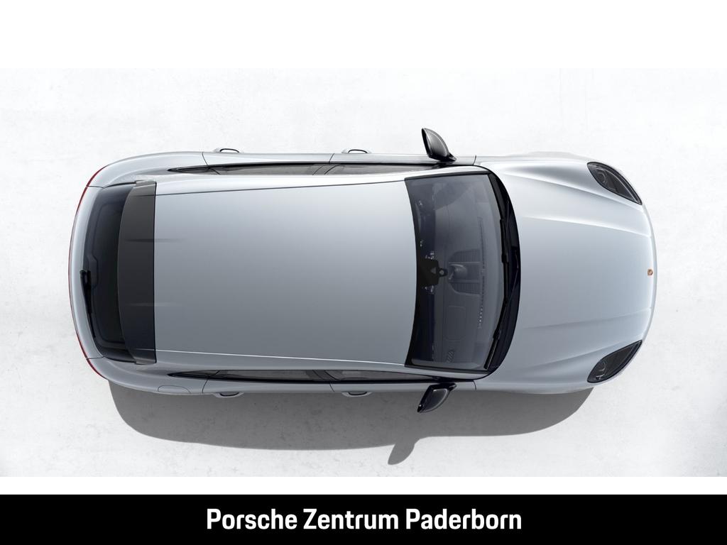 Porsche Macan 2024 г. Серебристый, пробег 30350 км