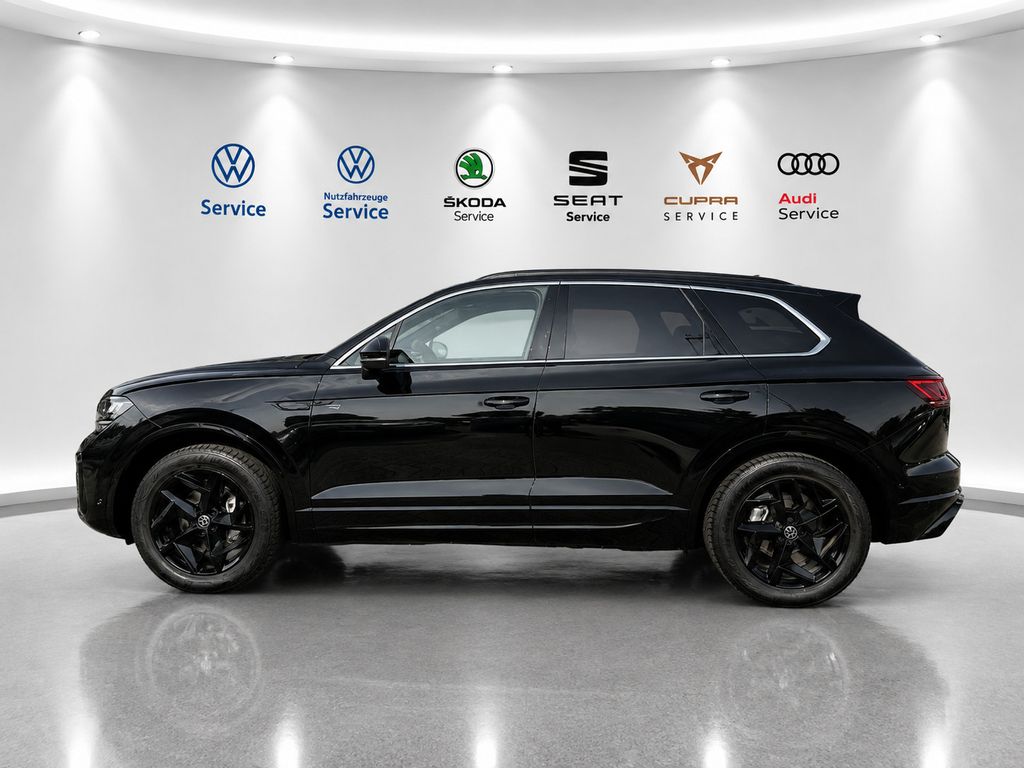 Volkswagen Touareg 2025 г. Чёрный, пробег 29073 км