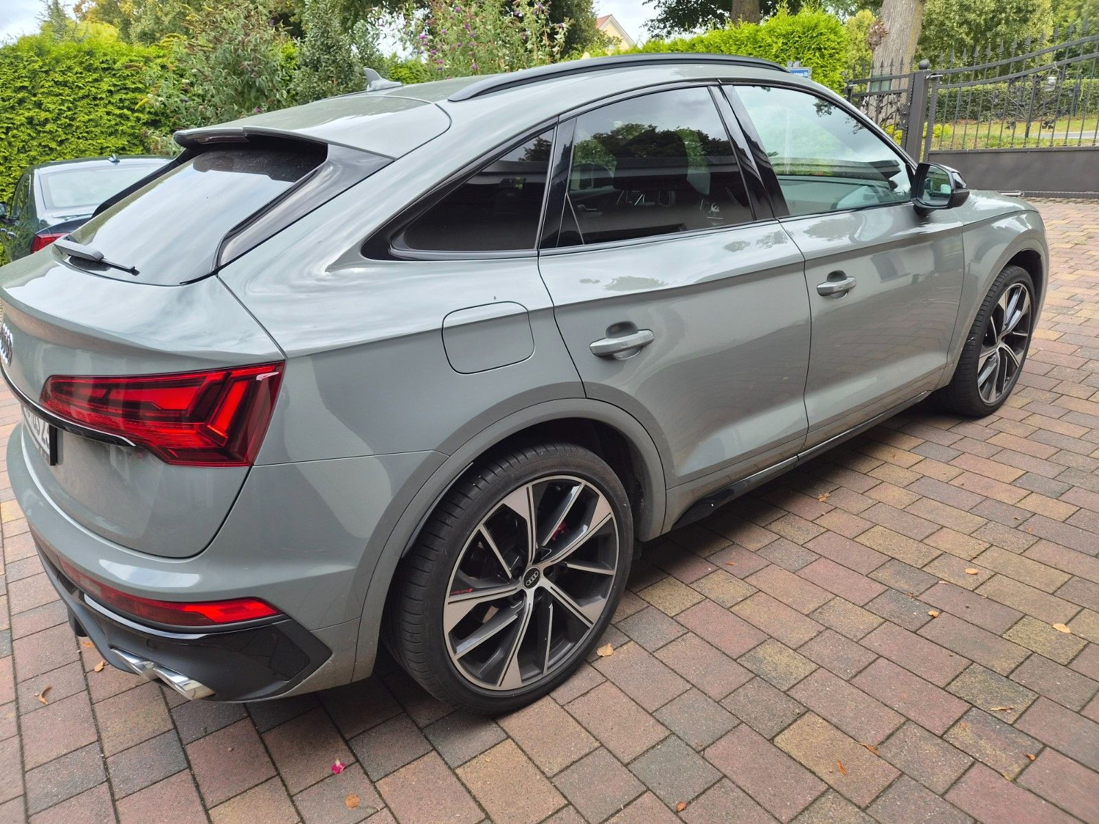 Audi SQ5 2022 г. Серый, пробег 50000 км