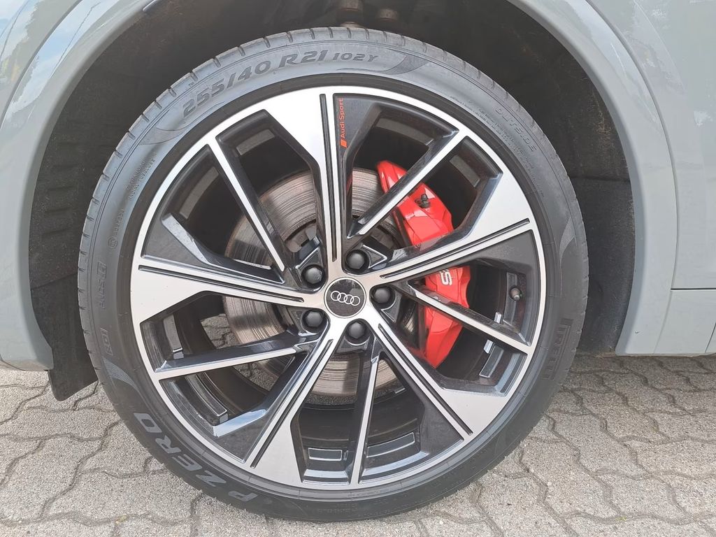 Audi SQ5 2022 г. Серый, пробег 50000 км