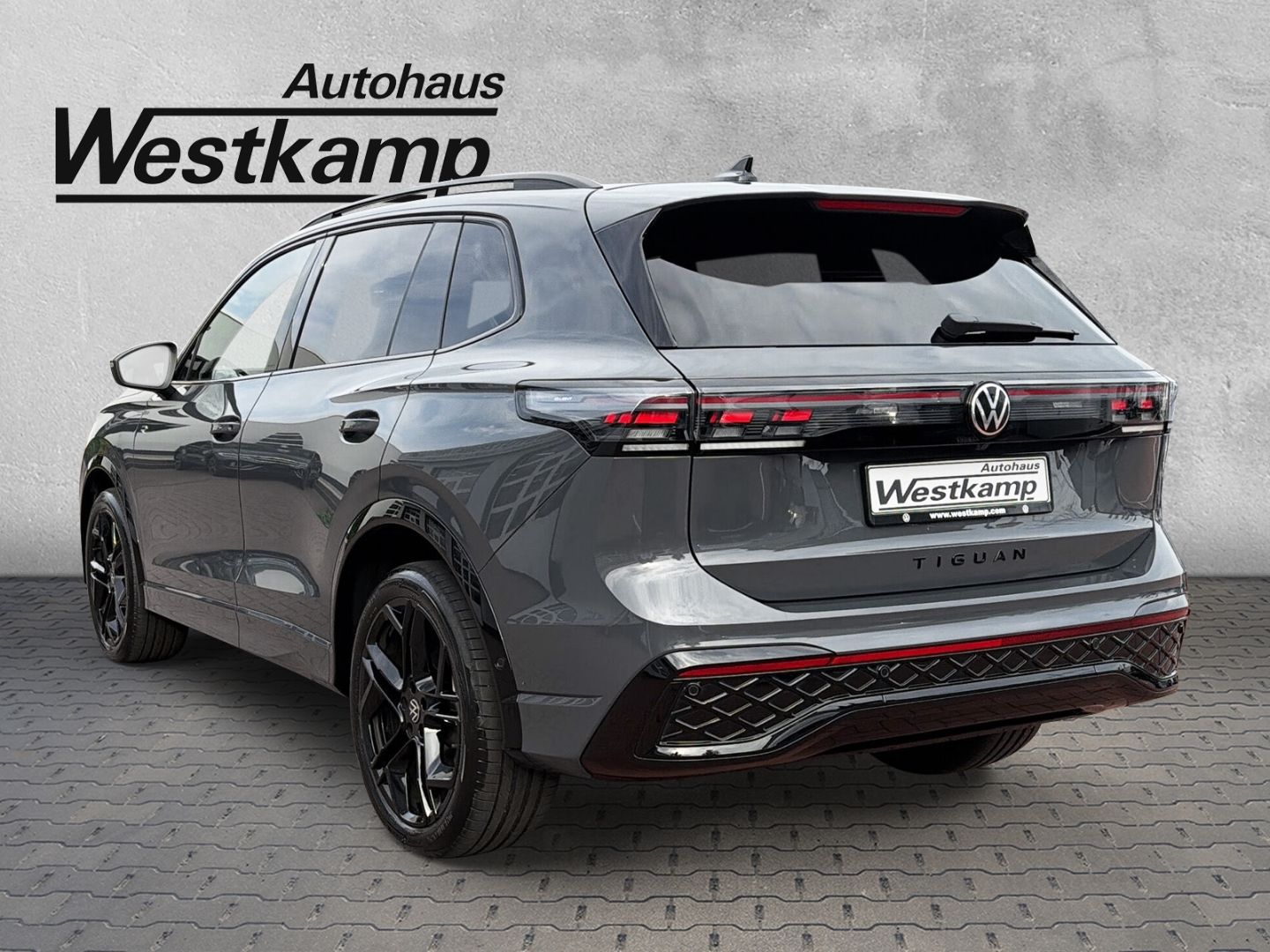 Volkswagen Tiguan 2025 г. Серый, пробег 14250 км