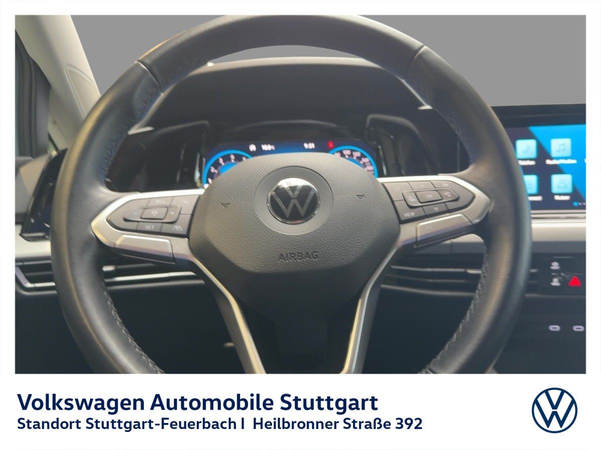 Volkswagen Golf 2022 г. Серый, пробег 28743 км