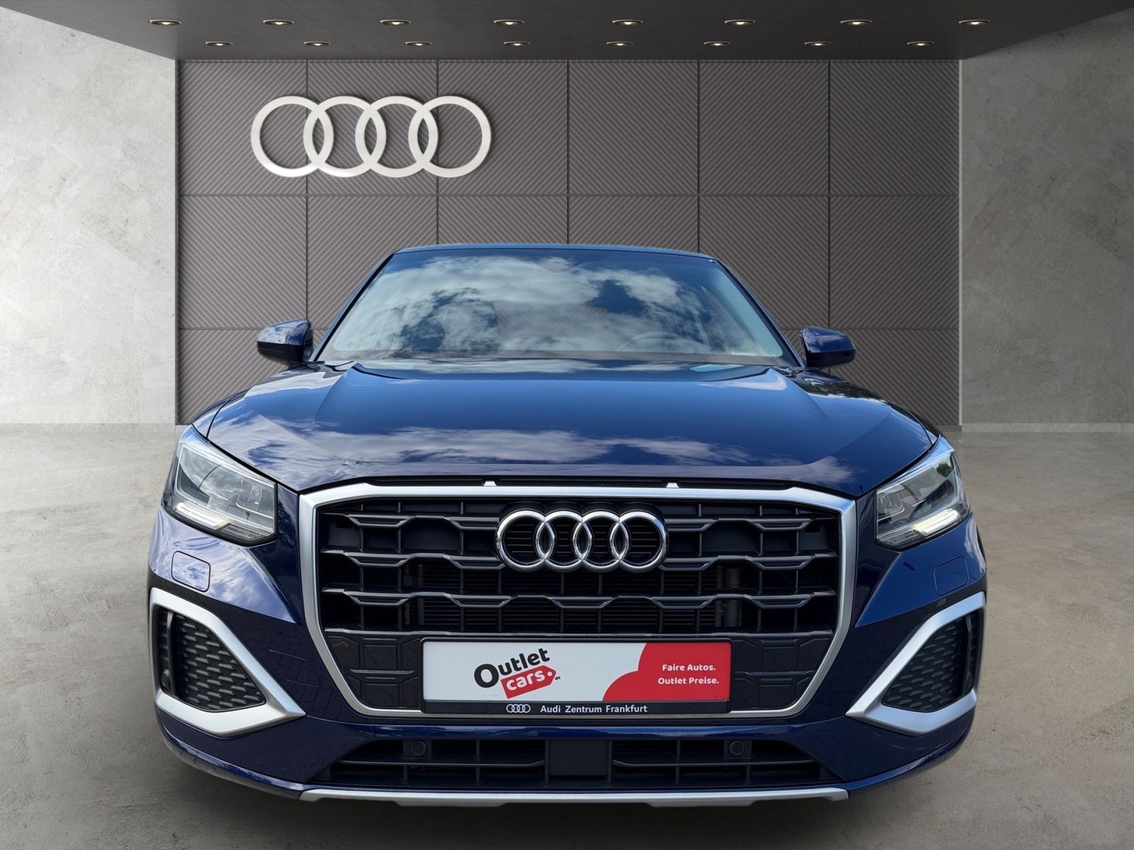Audi Q2 2024 г. Синий, пробег 27698 км