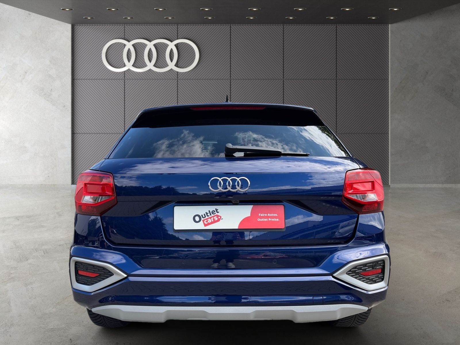 Audi Q2 2024 г. Синий, пробег 27698 км