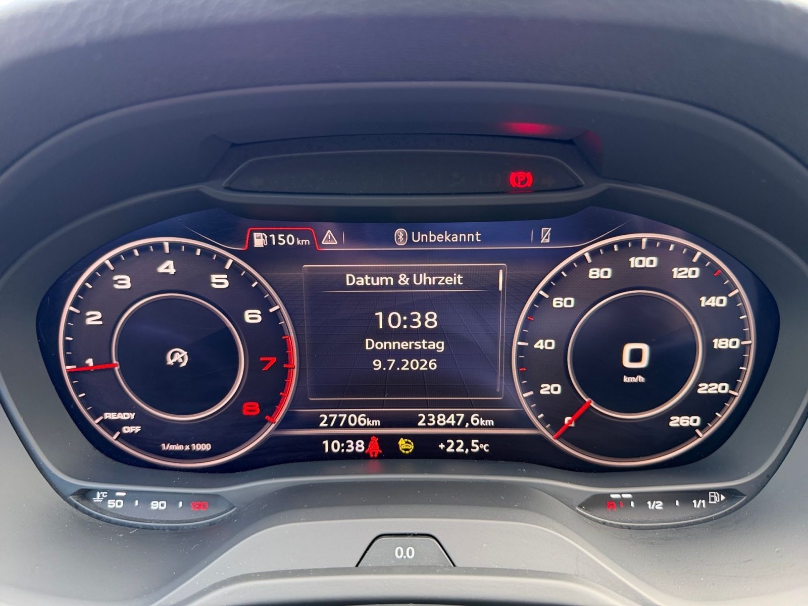 Audi Q2 2024 г. Синий, пробег 27698 км