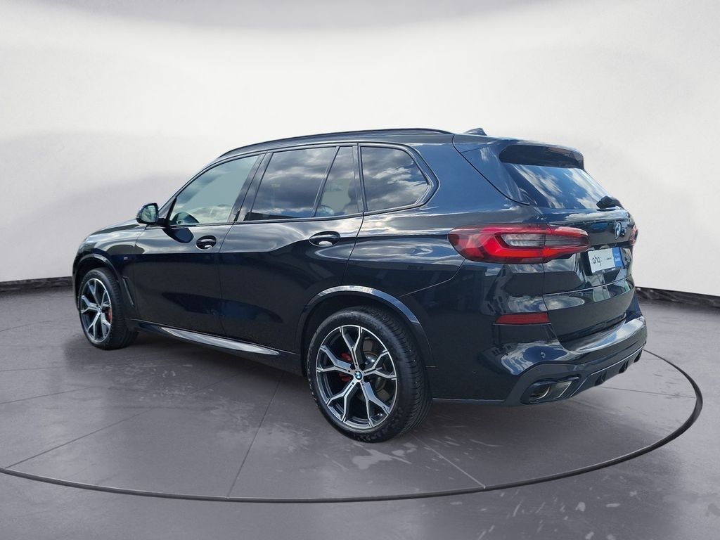 BMW X5 M50 2023 г. Серый, пробег 45600 км