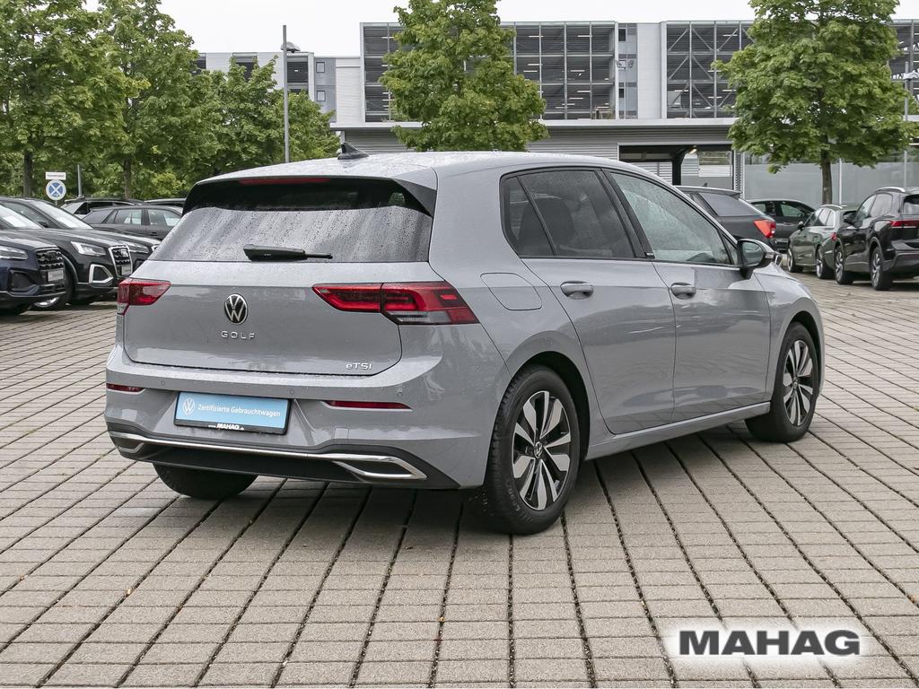 Volkswagen Golf 2023 г. Серый, пробег 31552 км