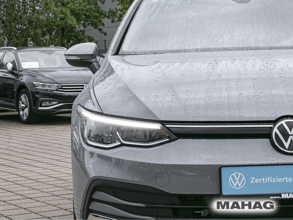 Volkswagen Golf 2023 г. Серый, пробег 31552 км