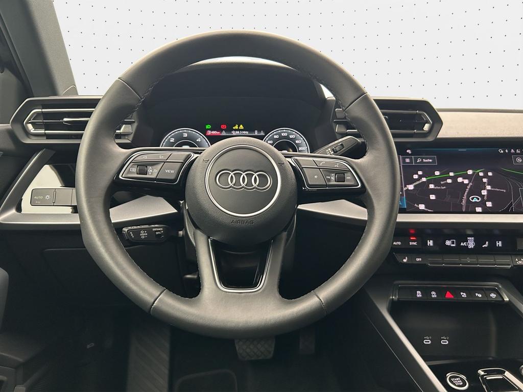 Audi A3 2025 г. Чёрный, пробег 25236 км