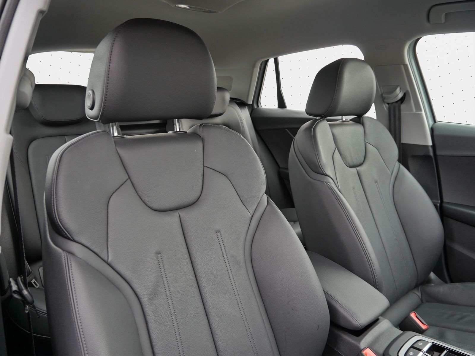 Audi Q2 2024 г. Серый, пробег 44000 км